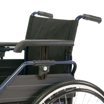 Коляска инвалидная с транзитными колесами Оптим 514A-4