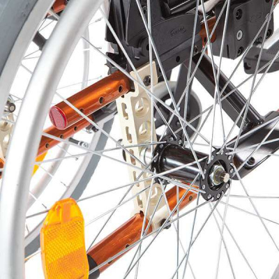 Кресло-коляска детская растущая Action 3 Junior