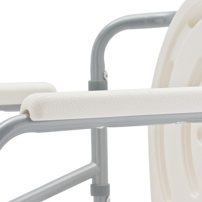 Кресло-туалет Армед FS696 с колесами