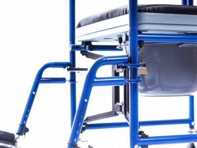 Кресло-каталка с санитарным оснащением Ortonica TU 34