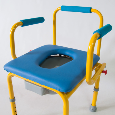 Стул детский с санитарным оснащением Оптим FS813(S)